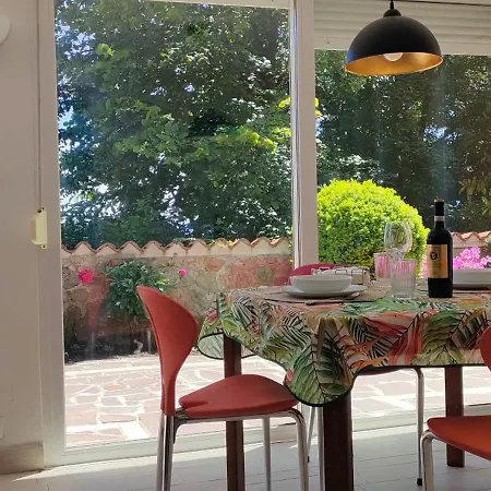 Pergola Apartment